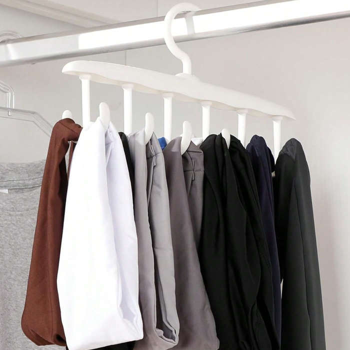 1 Piece Space Saving Plastic Closet Organizer