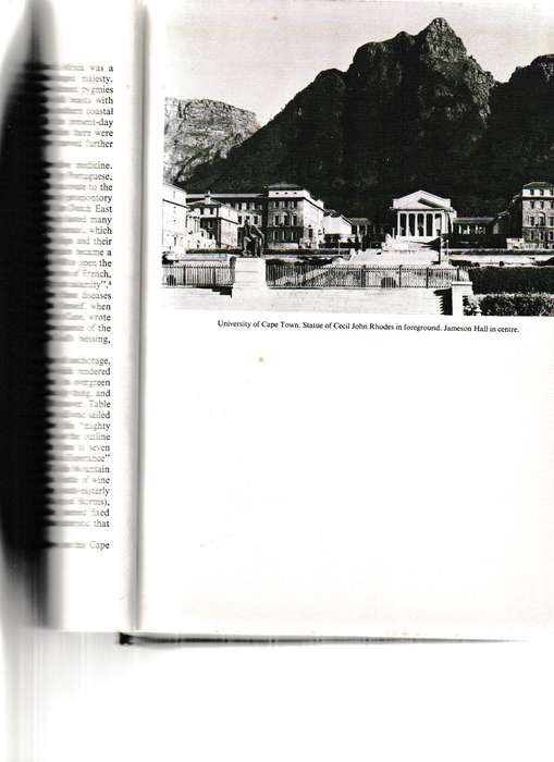 IN THE SHADOW OF TABLE MOUNTAIN, A HISTORY OF THE UNIVERSITY OF CAPE TOWN MEDICAL SCHOOL