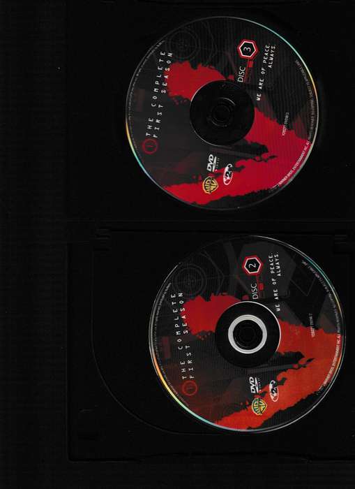 V THE SERIES (REMAKE OF EIGHTIES ONE)