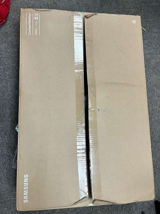Samsung CR50 32 inch FHD Curved Monitor