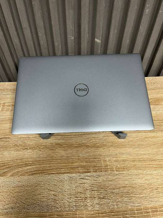 Dell Latitude  5530 Core i7 vPro 12th Gen