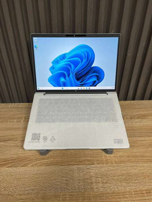 HP EliteBook 640 G11 | Intel Core Ultra 5 vPro, 16GB Ram, 512GB SSD, FHD, Win 11