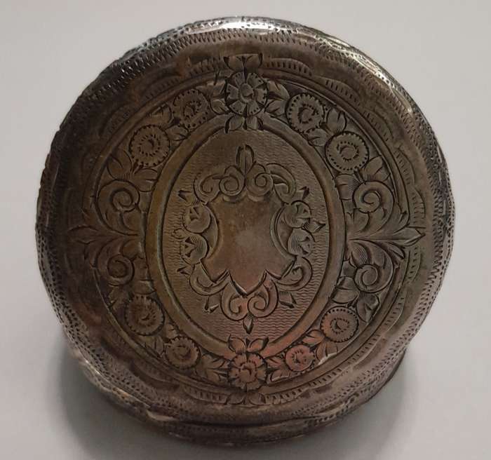 Vintage silver casing decorative and ornate swiss made pocket watch