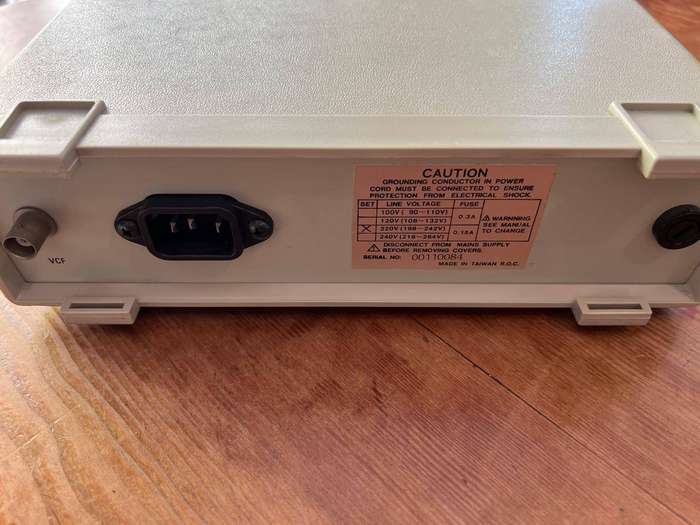 Escort EFG-3210 Function/Signal Generator