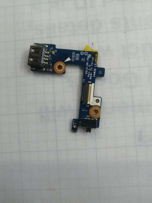 (D)Dell Latitude E5440 Internal WIFI Switch USB Port Circuit Board LS-9833P