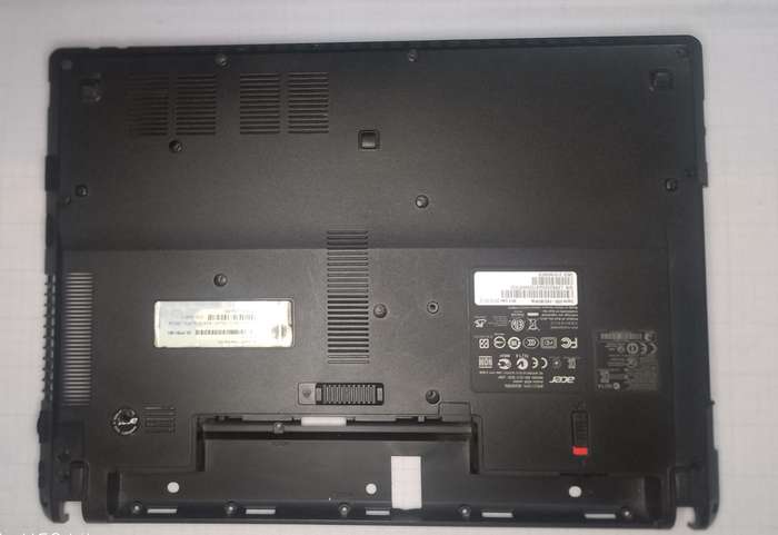 (D)Acer Aspire 4250 ZQP Bottom Base Case 38ZQQBATN
