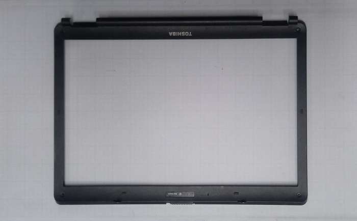 (D)Toshiba Lcd Front Bezel L300-EZ1004V L300-EZ1004X L300-EZ1501 V000130010