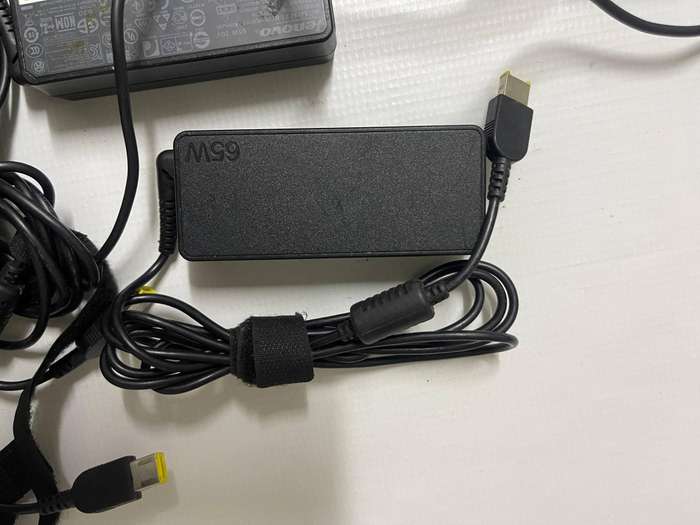 LENOVO LAPTOP CHARGER 65W 20V 3.25A USB PIN - ORIGINAL