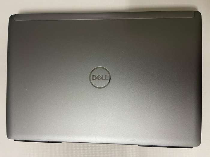 Dell Precision 15 7560 i7 11850H / 32GB/ 1TB SSD / 15.6 FHD Display / 4GB NVIDIA Dedicated Graphics
