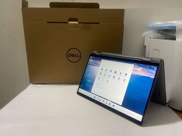 Dell Latitude 7420 2-in-1 14" Touchscreen Convertible Laptop Intel Core i7-1165G7 512GB SSD 16GB RAM