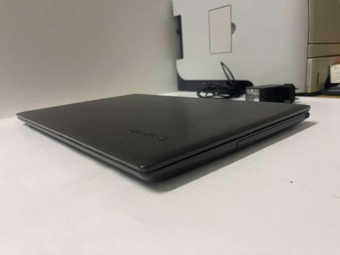 Lenovo Ideapad 130 8th Gen Intel Core i7-8550U / 8GB DDR4 RAM / 256GB SSD / 15.6" HD