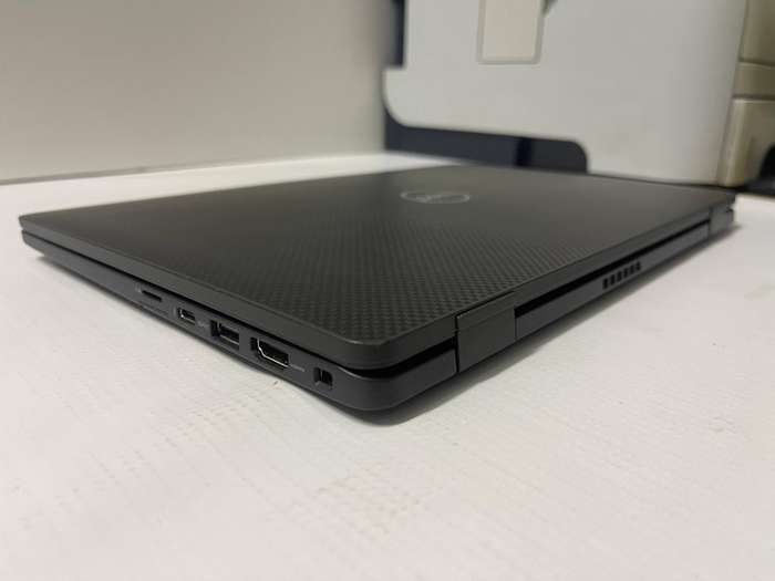 Dell Latitude 7420 Laptop | Intel Core i7- 11th Gen CPU | 14" FHD | 512GB SSD - 16GB RAM | Win 11