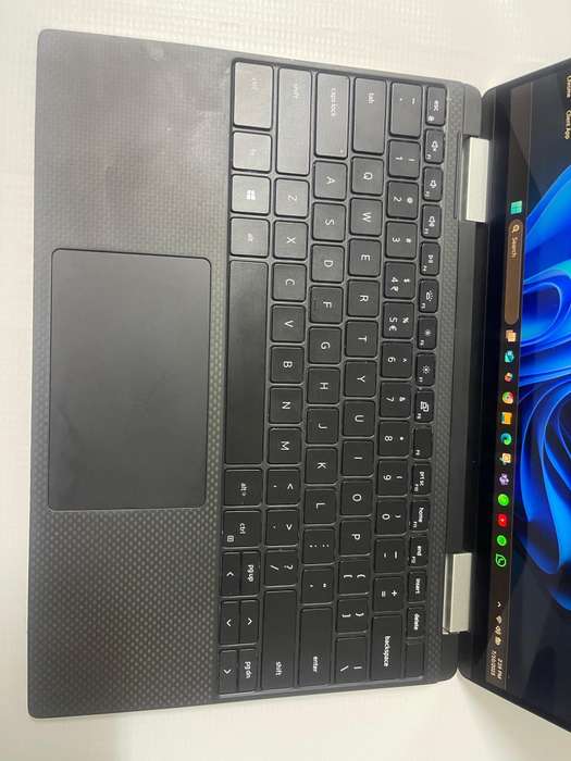 Dell XPS 13 9310 13.4-inch Touchscr 2-in-1 x360 Convertible Laptop Core i7-1165G7 16GB RAM 512GB SSD