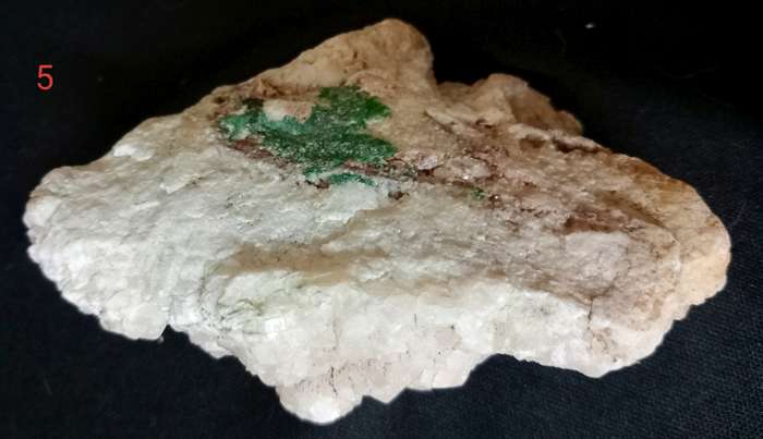 Cactus quartz with Malachite