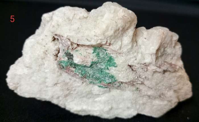 Cactus quartz with Malachite