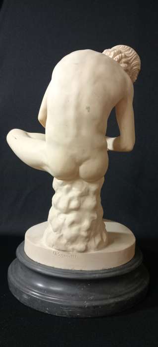 Boy with Thorn in his foot - Spinario/Fedelino Sculpture by A. Santini (Italy)