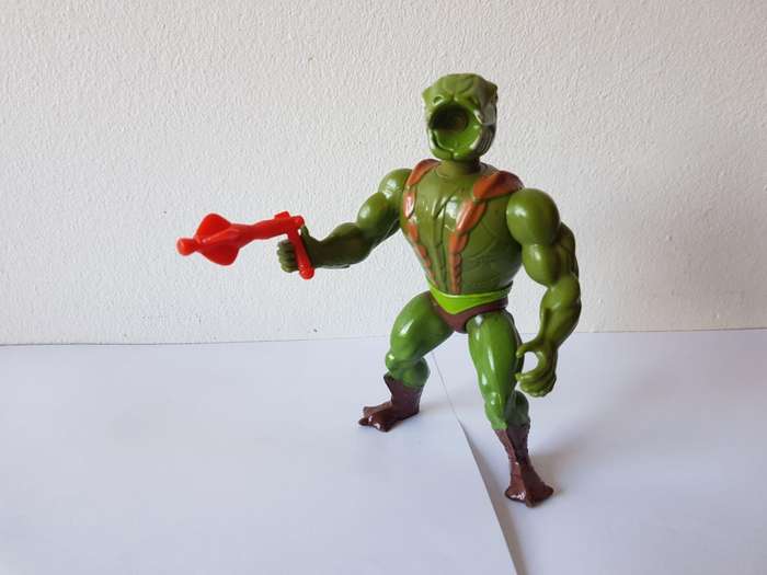 KOBRA KHAN FROM 1981 A MEMBER OF THE EVIL SKELETOR'S TEAM & MASTERS OF THE UNIVERSE -MOTU-MATTEL.