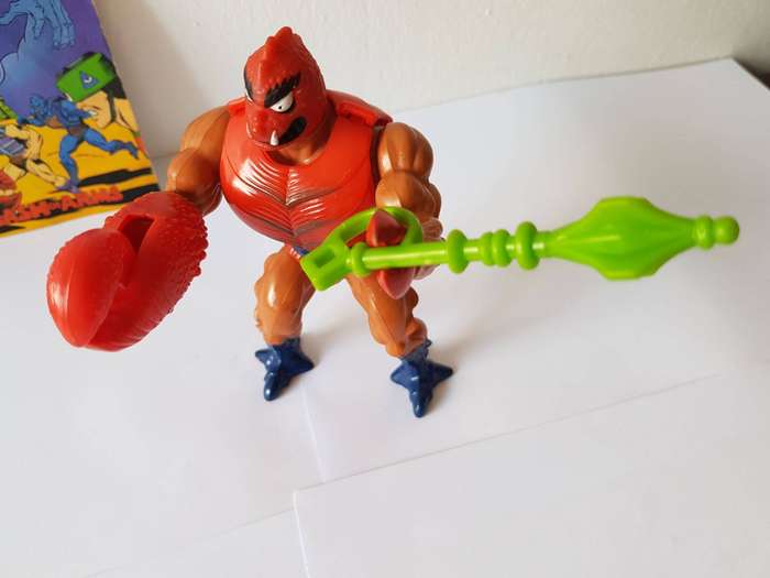 CLAWFUL VINTAGE ACTION FIGURE FROM 1984 & FROM THE MASTERS OF THE UNIVERSE - MOTU - MATTEL.