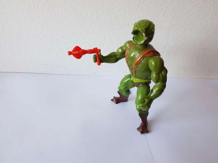 KOBRA KHAN FROM 1981 A MEMBER OF THE EVIL SKELETOR'S TEAM & MASTERS OF THE UNIVERSE -MOTU-MATTEL.