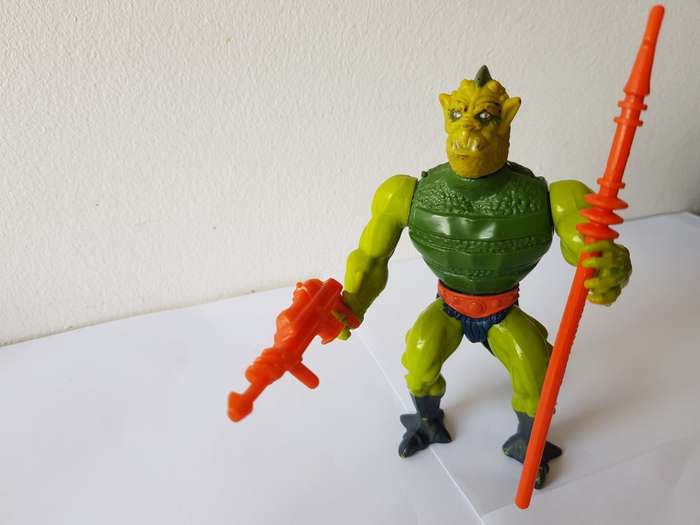 ORIGINAL WHIPLASH ACTION FIGURE FROM 1981 & MEMBER OF THE EVIL WARRIORS - MASTERS OF THE UNIVERSE.