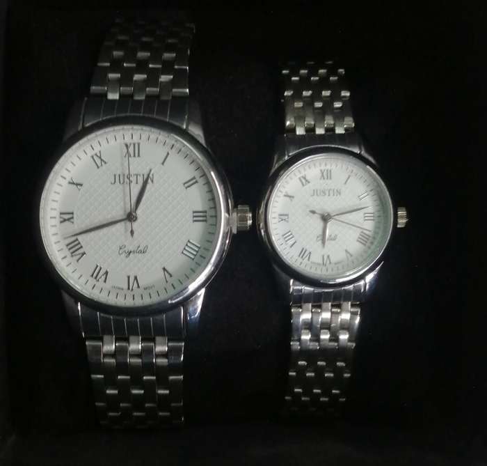 Silver justin couple watch set: Elegant and affordable luxury