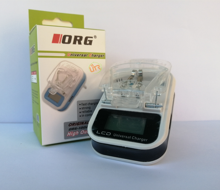 Universal Battery Charger with LCD Display