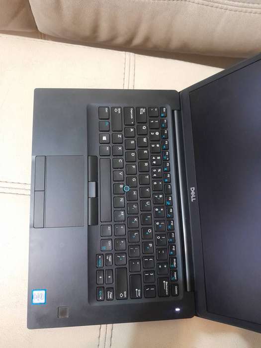 Dell Latitude 7490 Intel Core i7-8650U 8GB DDR4 RAM, 256GB SSD 14" FHD Windows 11 Pro