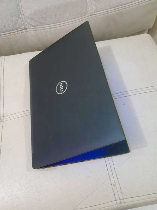 Dell Latitude 7490 Intel Core i7-8650U 8GB DDR4 RAM, 256GB SSD 14" FHD Windows 11 Pro