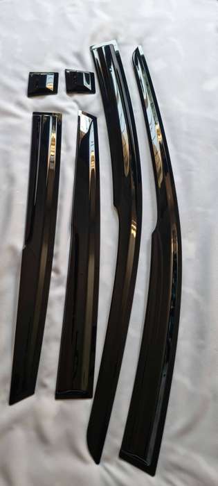 Vw Polo 6/250 6pc gloss black windshields