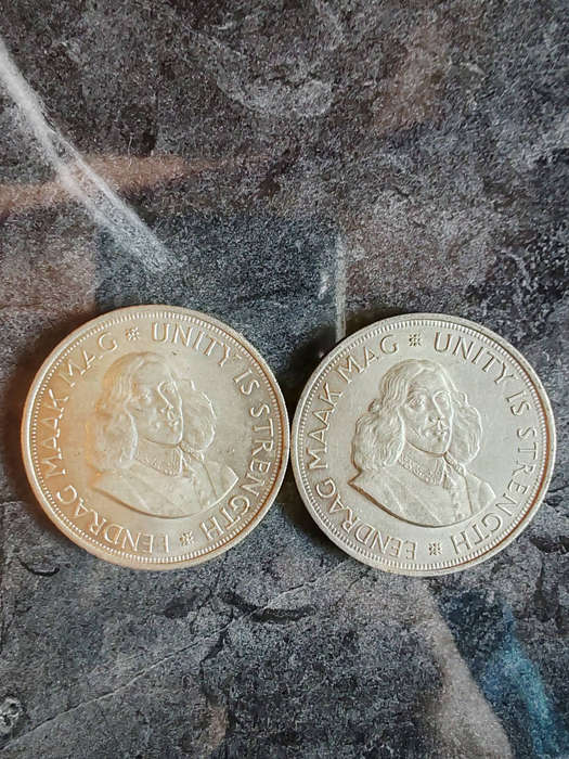 2 × South Africa 50 Cents  1961 & 1962 (50% Silver) - LOT 10