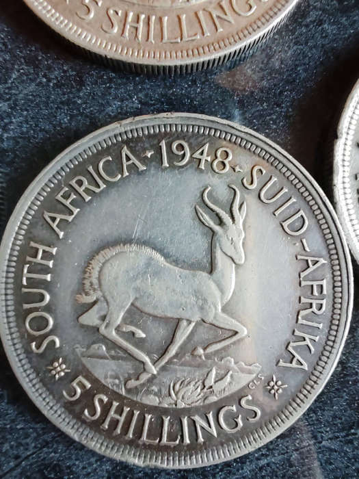 8 x South African 5 Shillings Silver Coins (1948)  80% Silver- LOT 6