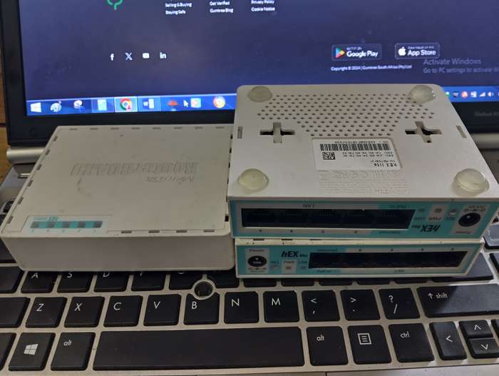 MikroTik hEX Lite 5 Port Ethernet Desktop Router | RB750r2