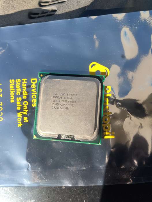 Intel Xeon Processor 5140 4M Cache 2.33 GHz 1333 MHz