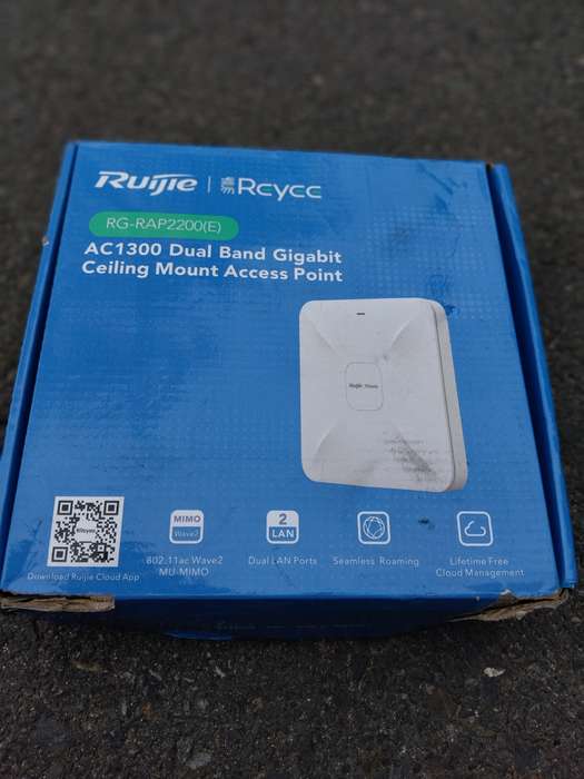 Ruijie Reyee RG-RAP2200(F) AC1300 Dual Band Ceiling Mount WiFi Access Point
