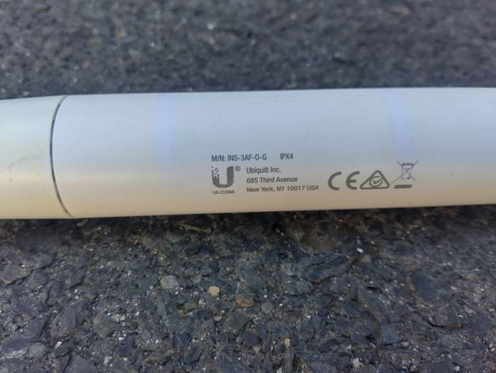 Ubiquiti INS-3AF-O-G Instant 802.3af Gigabit Outdoor POE Adapter