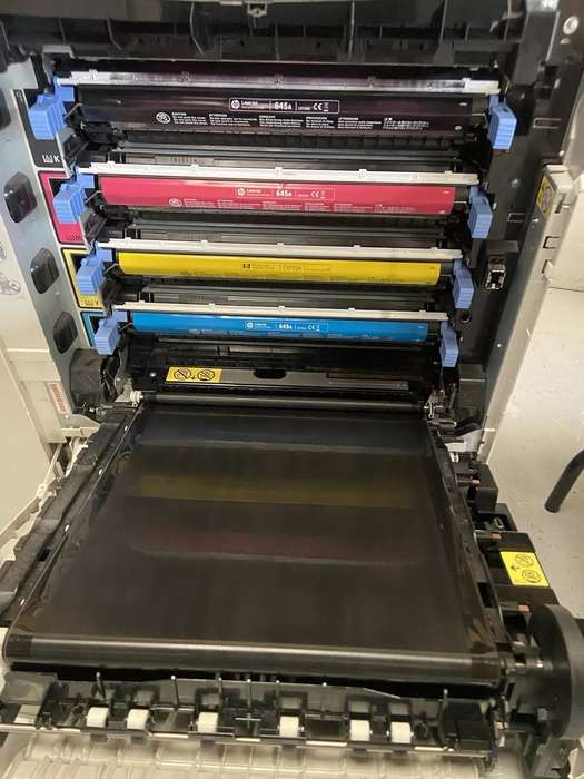 HP Color Laserjet 5550 Printer