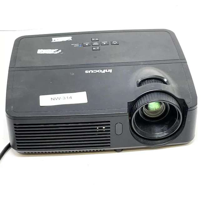 InFocus DLP Projector Model: IN114