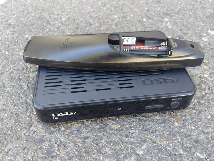 DSTV Decoder HD Model 5s with Remote  TA 2017/1380
