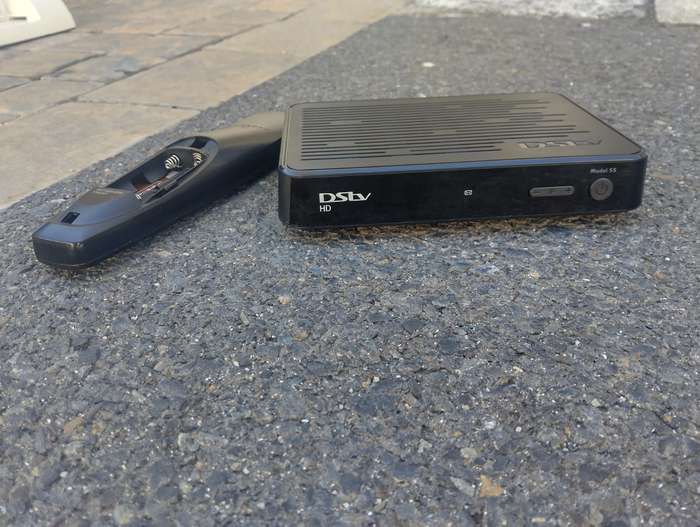 DSTV Decoder HD Model 5s with Remote  TA 2017/1380