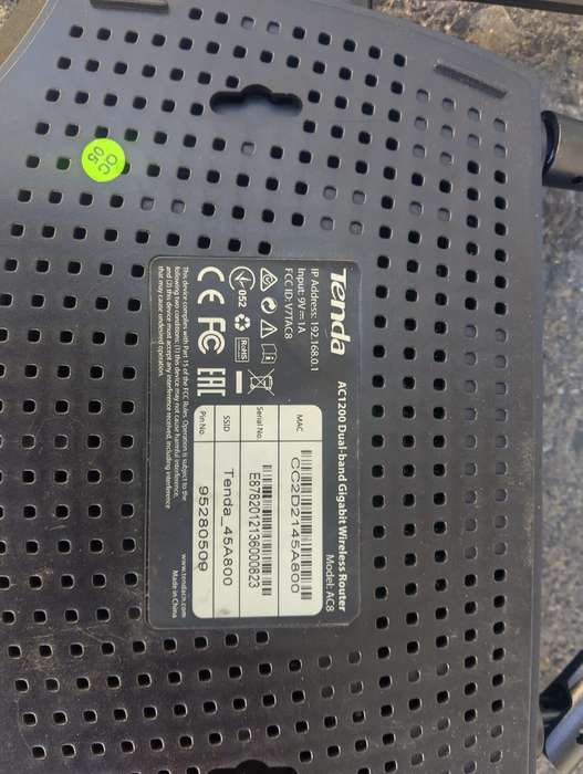 Tenda AC1200 Dual Band Gigabit Wireless Router (Model: ACB)