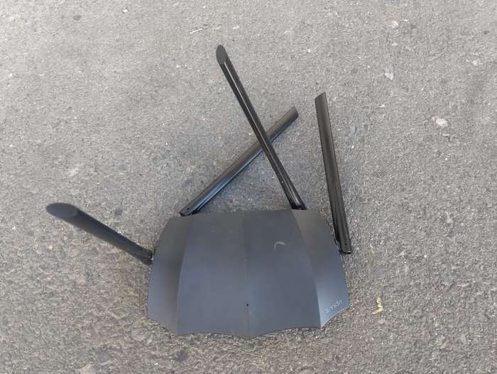 Tenda AC1200 Dual Band Gigabit Wireless Router (Model: ACB)