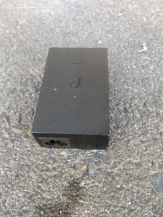 Ubiquiti GP-B480-050 48V 0.5A Fast Ethernet PoE Injector