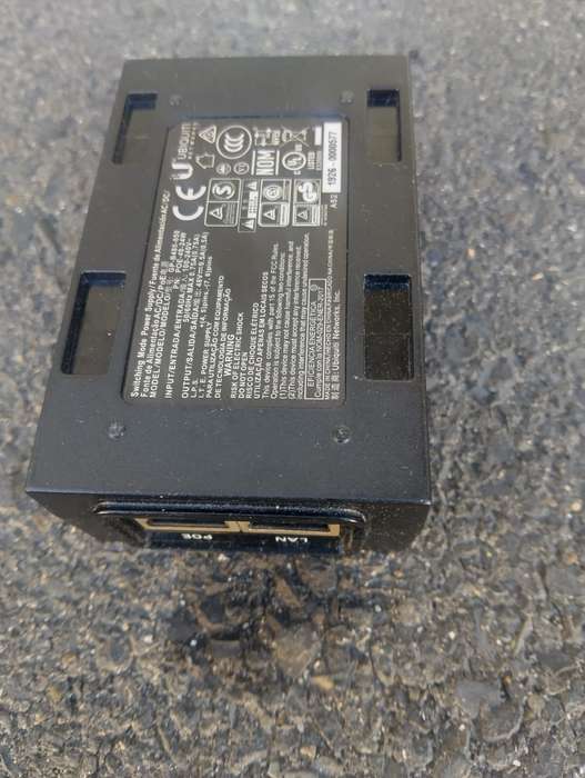 Ubiquiti GP-B480-050 48V 0.5A Fast Ethernet PoE Injector