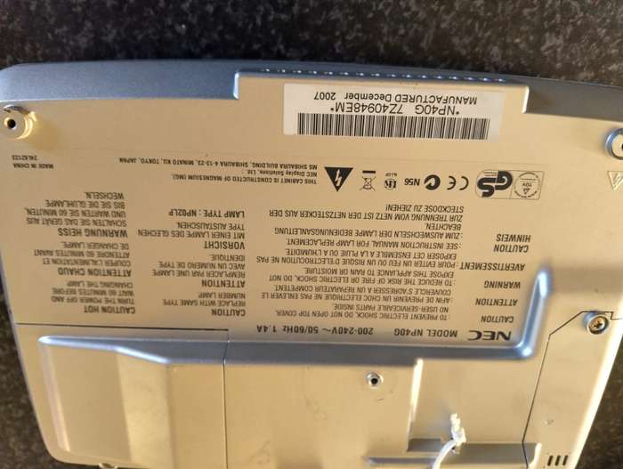 NEC DLP NP40 Projector (Model: 24L62123)  No Remote