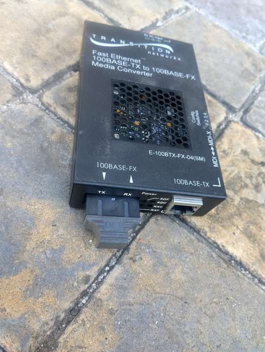 Transition Networks 10/100 Bridging Media Converter, 10/100Base-TX to 100Base-FX, RJ45 to ST Ports