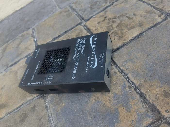 Transition Networks 10/100 Bridging Media Converter, 10/100Base-TX to 100Base-FX, RJ45 to ST Ports