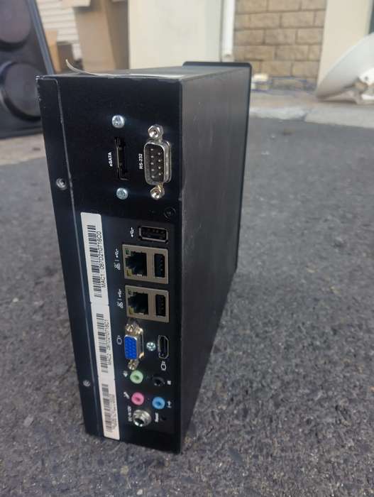 NUUO NS-2080 8-Channel NVRsolo Network Video Recorder