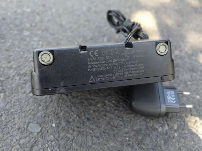 Siemens Gigaset E495 (VOIP Base Station)