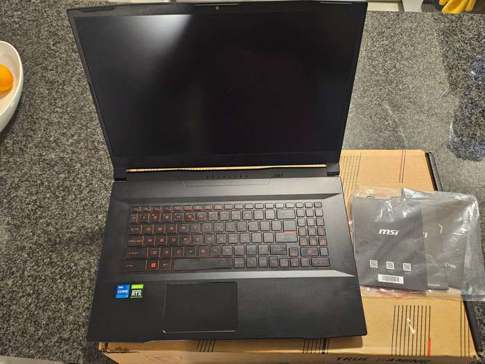 MSI GF76 11UC  17.3 Gaming Laptop (Grade A, Second Hand)