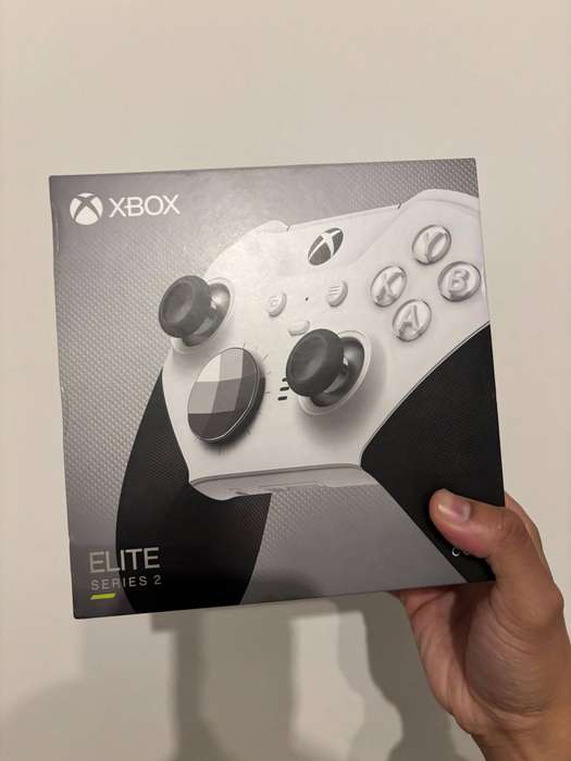 Xbox Elite Wireless Controller Series 2  Core (White)